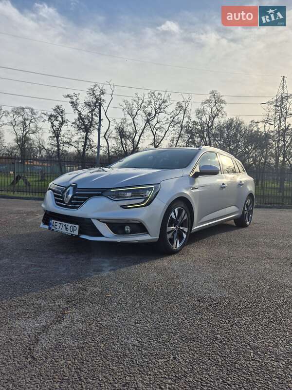 Универсал Renault Megane 2018 в Днепре фото Универсал Renault Megane 2018 в Днепре