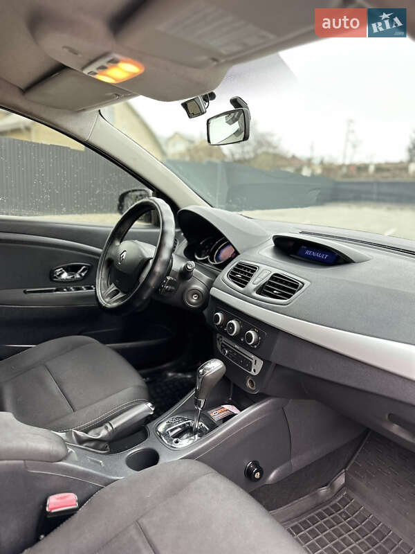 Хэтчбек Renault Megane 2013 в Черновцах фото 6 Хэтчбек Renault Megane 2013 в Черновцах