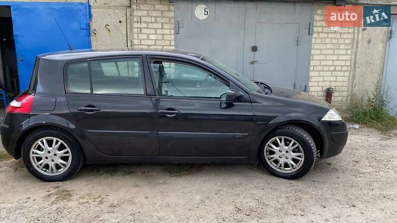 Хэтчбек Renault Megane 2007 в Светловодске фото 5 Хэтчбек Renault Megane 2007 в Светловодске