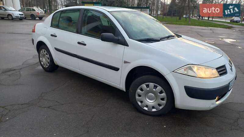 Седан Renault Megane 2005 в Києві фото 3 Седан Renault Megane 2005 в Києві