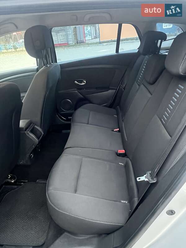 Универсал Renault Megane 2011 в Виннице фото 14 Универсал Renault Megane 2011 в Виннице