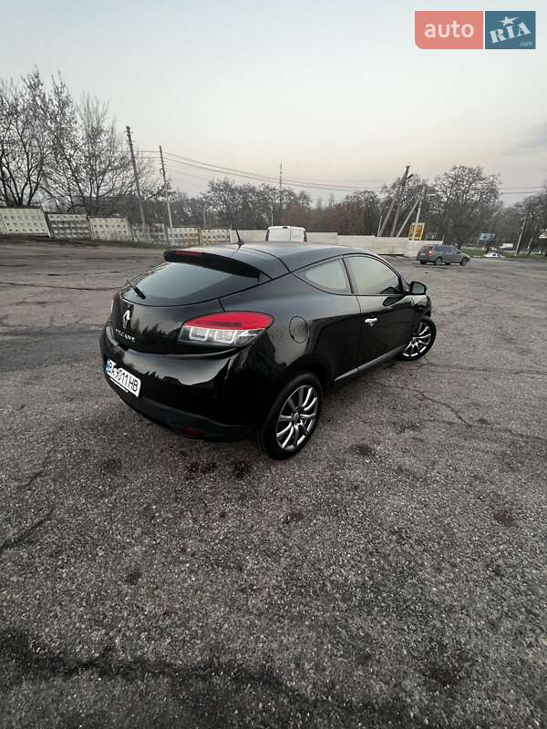 Купе Renault Megane 2010 в Кропивницком