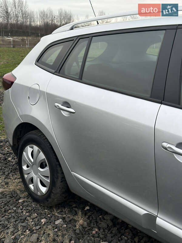 Універсал Renault Megane 2014 в Луцьку