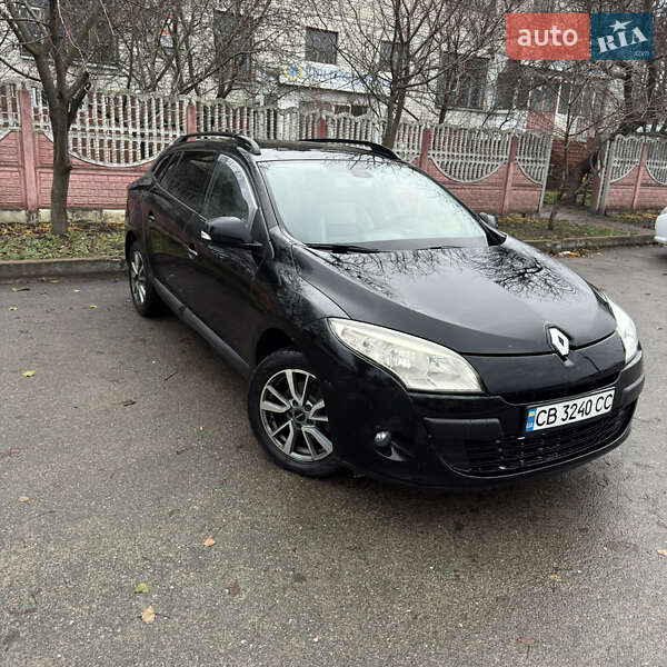 Універсал Renault Megane 2011 в Чернігові фото Універсал Renault Megane 2011 в Чернігові