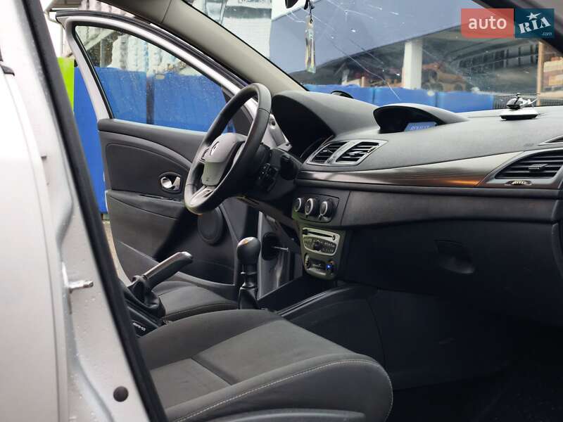 Універсал Renault Megane 2011 в Ковелі фото 21 Універсал Renault Megane 2011 в Ковелі