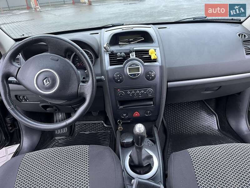 Седан Renault Megane 2007 в Мукачево