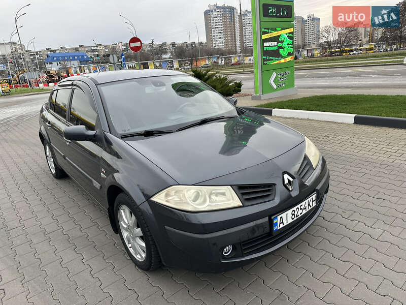 Седан Renault Megane 2006 в Києві фото 10 Седан Renault Megane 2006 в Києві