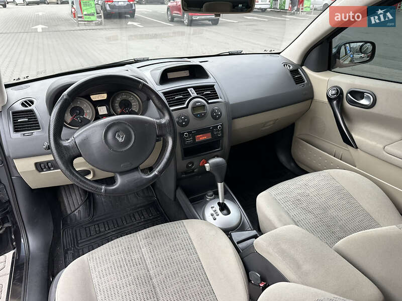 Седан Renault Megane 2006 в Києві фото 19 Седан Renault Megane 2006 в Києві
