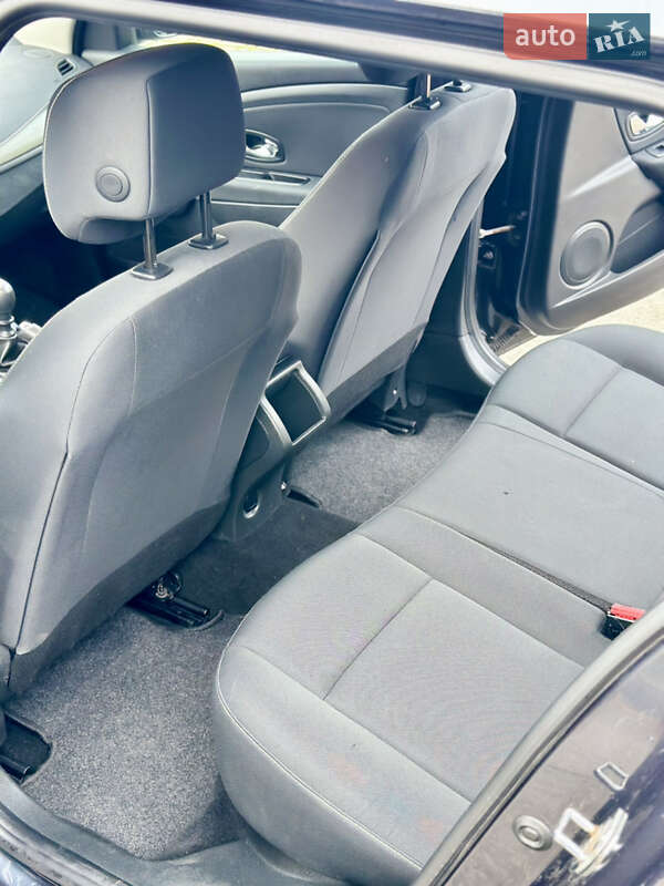 Универсал Renault Megane 2013 в Киеве