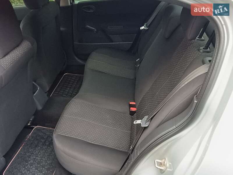 Седан Renault Megane 2005 в Кривом Роге