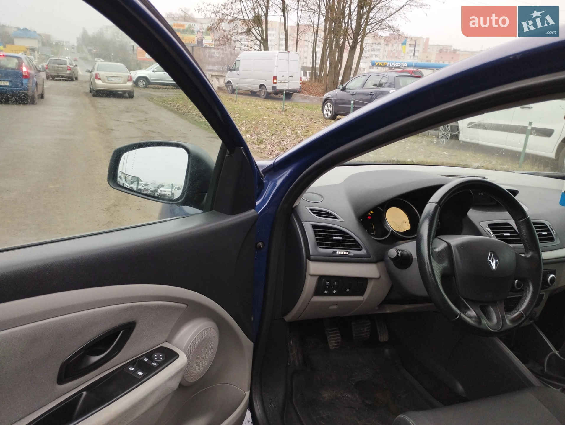 2010 Renault Megane - мініатюра 18
