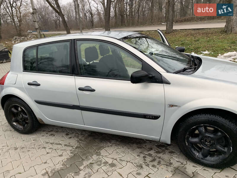 Хетчбек Renault Megane 2004 в Дрогобичі фото 13 Хетчбек Renault Megane 2004 в Дрогобичі