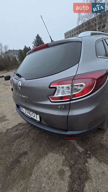 Универсал Renault Megane 2014 в Новом Роздоле
