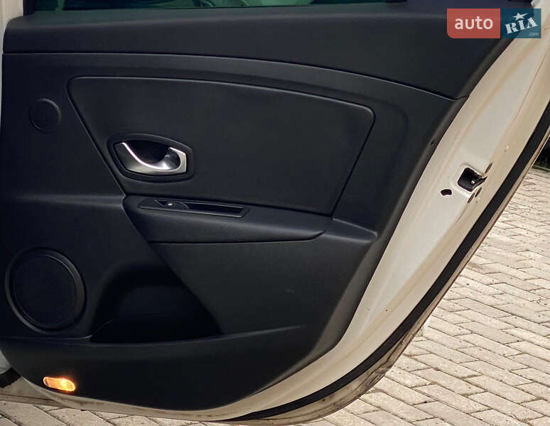 Универсал Renault Megane 2011 в Ровно