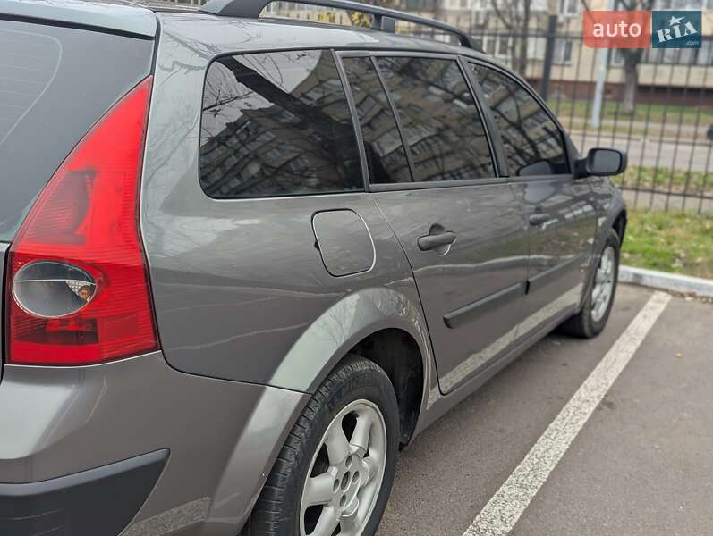 Универсал Renault Megane 2004 в Киеве