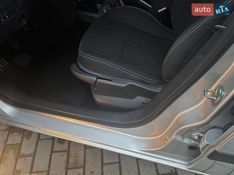 Универсал Renault Megane 2005 в Тернополе фото 25 Универсал Renault Megane 2005 в Тернополе