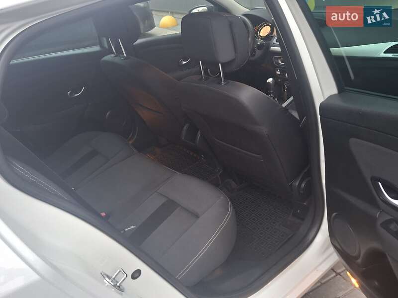 Универсал Renault Megane 2010 в Кропивницком