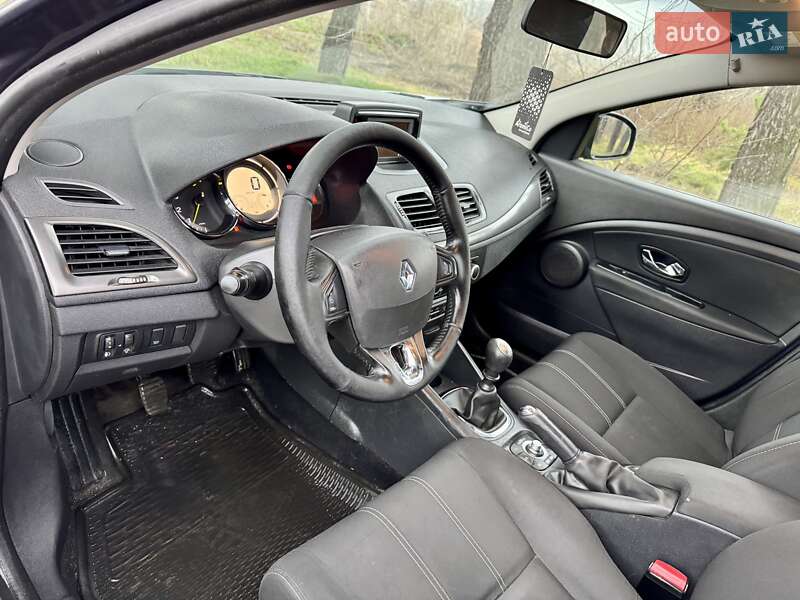 Универсал Renault Megane 2015 в Киеве