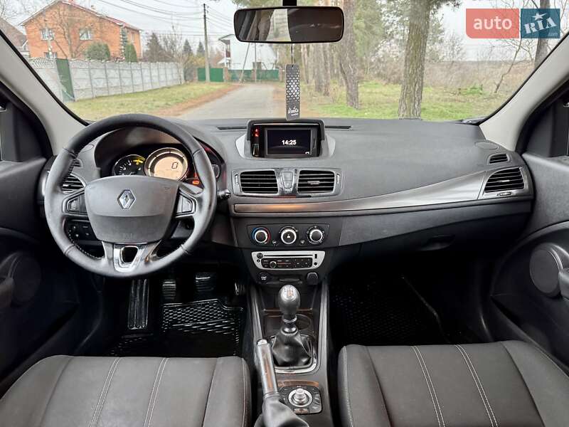 Универсал Renault Megane 2015 в Киеве