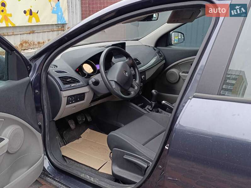 Універсал Renault Megane 2010 в Бородянці фото 12 Універсал Renault Megane 2010 в Бородянці