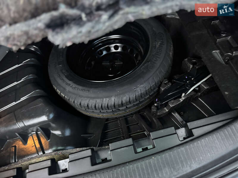 Универсал Renault Megane 2013 в Ковеле фото 37 Универсал Renault Megane 2013 в Ковеле