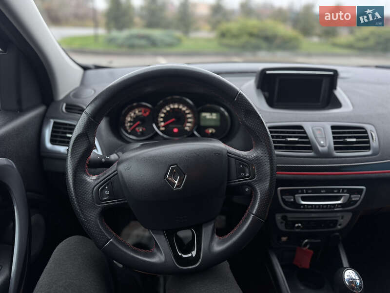 Универсал Renault Megane 2013 в Ковеле фото 47 Универсал Renault Megane 2013 в Ковеле