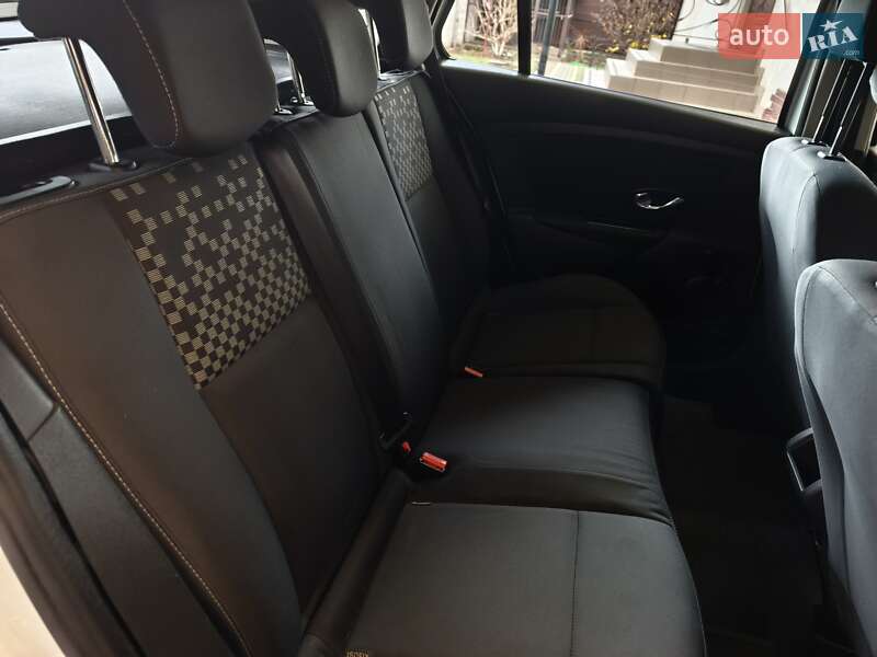 Універсал Renault Megane 2013 в Одесі фото 8 Універсал Renault Megane 2013 в Одесі