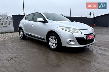 Хэтчбек Renault Megane 2009 в Демидовке