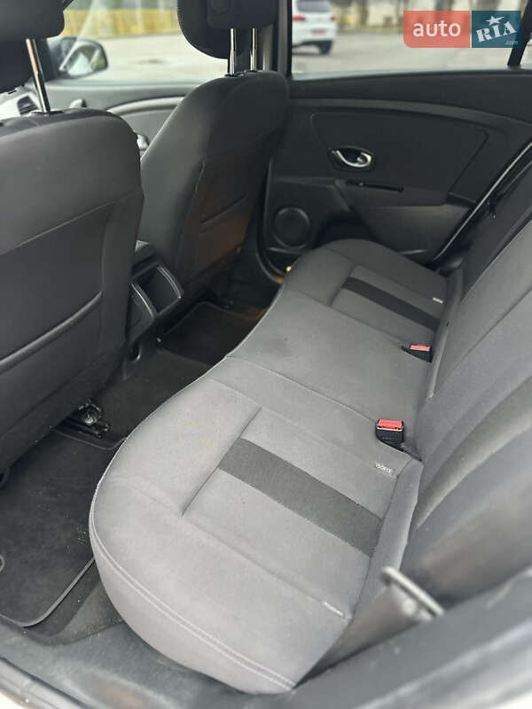 Универсал Renault Megane 2011 в Александрие фото 9 Универсал Renault Megane 2011 в Александрие