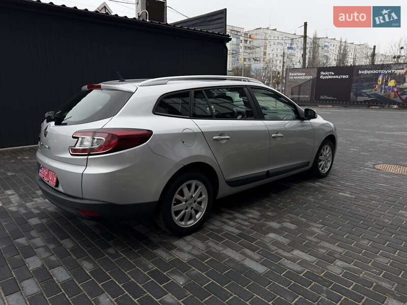Универсал Renault Megane 2009 в Полтаве фото 45 Универсал Renault Megane 2009 в Полтаве