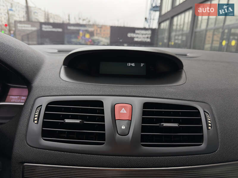 Универсал Renault Megane 2009 в Полтаве фото 94 Универсал Renault Megane 2009 в Полтаве