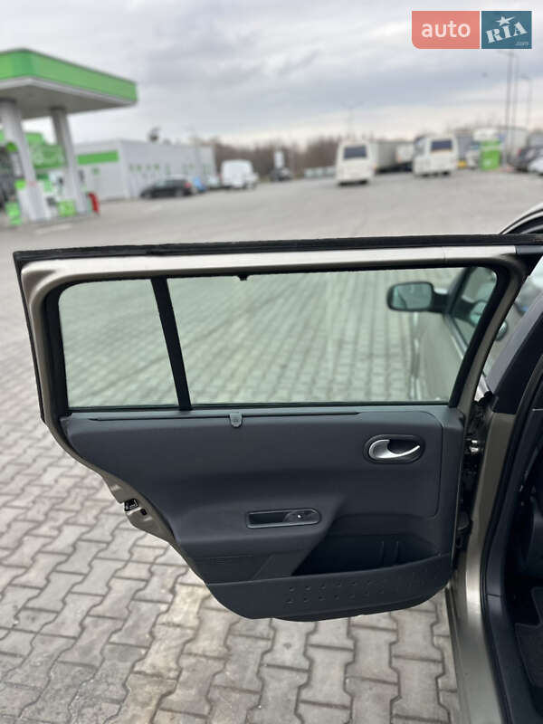 Універсал Renault Megane 2008 в Луцьку фото 21 Універсал Renault Megane 2008 в Луцьку