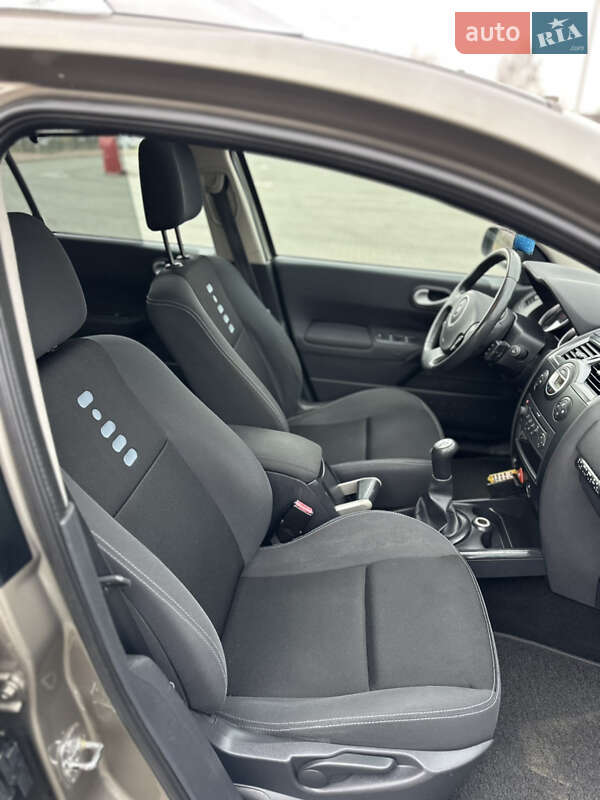 Універсал Renault Megane 2008 в Луцьку фото 31 Універсал Renault Megane 2008 в Луцьку