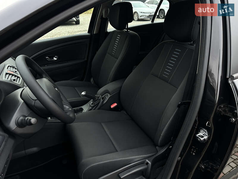 Універсал Renault Megane 2010 в Луцьку фото 32 Універсал Renault Megane 2010 в Луцьку