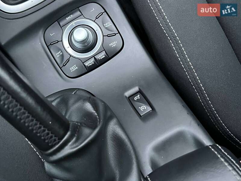 Універсал Renault Megane 2010 в Києві фото 29 Універсал Renault Megane 2010 в Києві