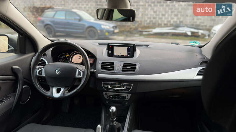 Универсал Renault Megane 2012 в Калуше фото 38 Универсал Renault Megane 2012 в Калуше