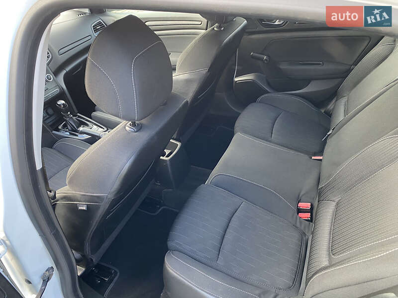 Хэтчбек Renault Megane 2017 в Луцке