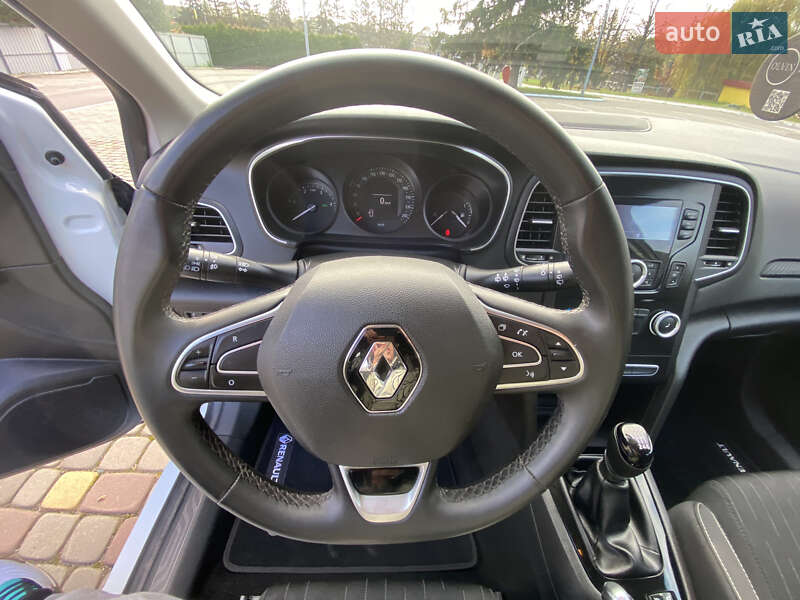 Хэтчбек Renault Megane 2017 в Луцке