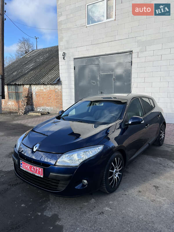Хэтчбек Renault Megane 2009 в Хороле фото 14 Хэтчбек Renault Megane 2009 в Хороле