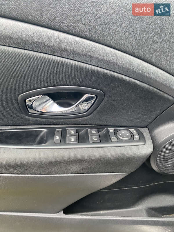 Универсал Renault Megane 2014 в Дубно фото 17 Универсал Renault Megane 2014 в Дубно