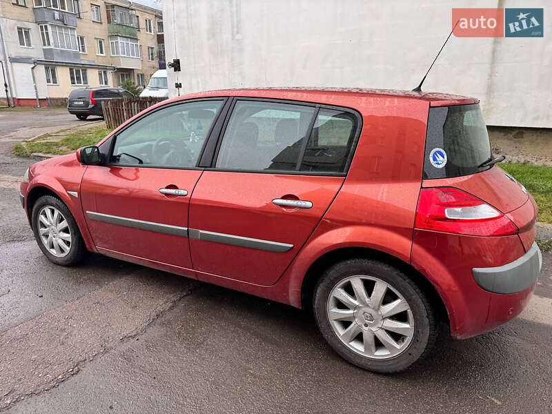 Седан Renault Megane 2007 в Стрые