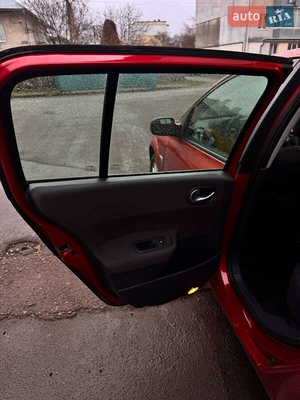 Седан Renault Megane 2007 в Стрые