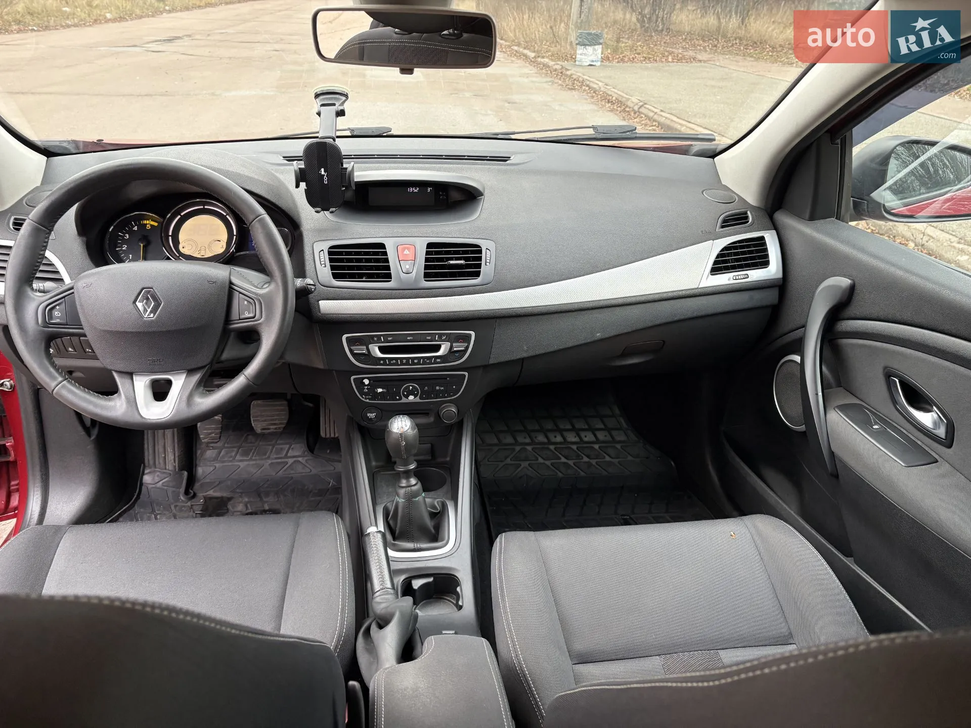 2010 Renault Megane - мініатюра 41