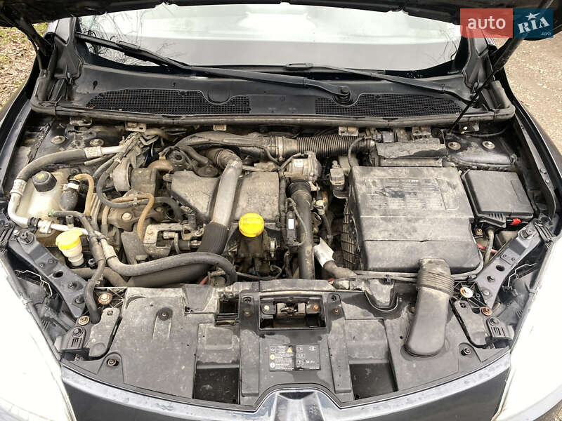 Универсал Renault Megane 2010 в Кривом Роге фото 9 Универсал Renault Megane 2010 в Кривом Роге