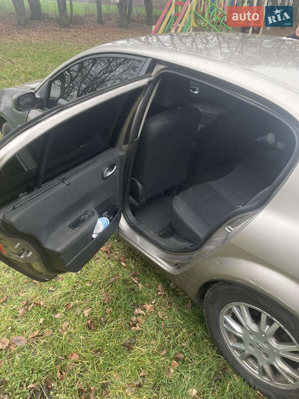 Седан Renault Megane 2008 в Киеве фото 6 Седан Renault Megane 2008 в Киеве