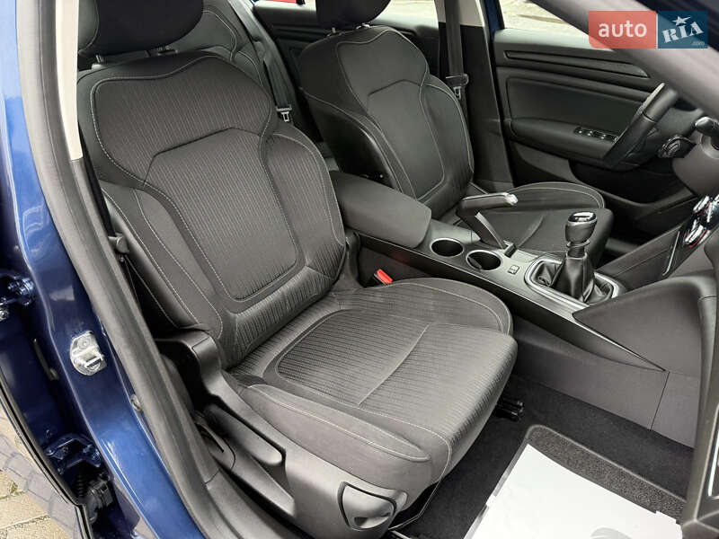 Универсал Renault Megane 2018 в Луцке фото 27 Универсал Renault Megane 2018 в Луцке