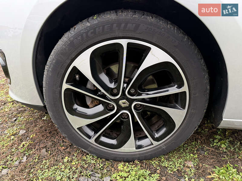 Универсал Renault Megane 2015 в Луцке фото 14 Универсал Renault Megane 2015 в Луцке