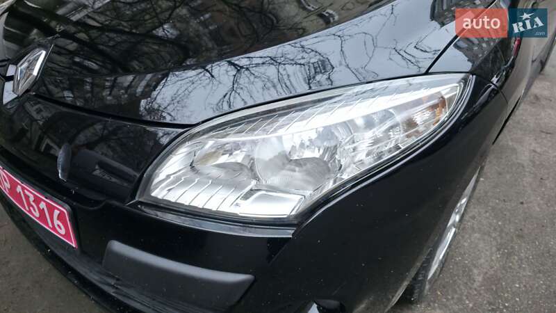 Универсал Renault Megane 2011 в Харькове фото 17 Универсал Renault Megane 2011 в Харькове