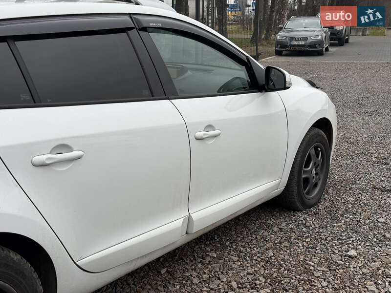Универсал Renault Megane 2012 в Стрые фото 19 Универсал Renault Megane 2012 в Стрые