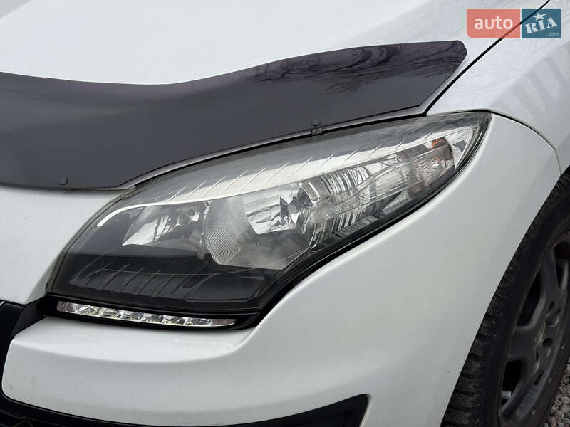 Универсал Renault Megane 2012 в Стрые фото 28 Универсал Renault Megane 2012 в Стрые